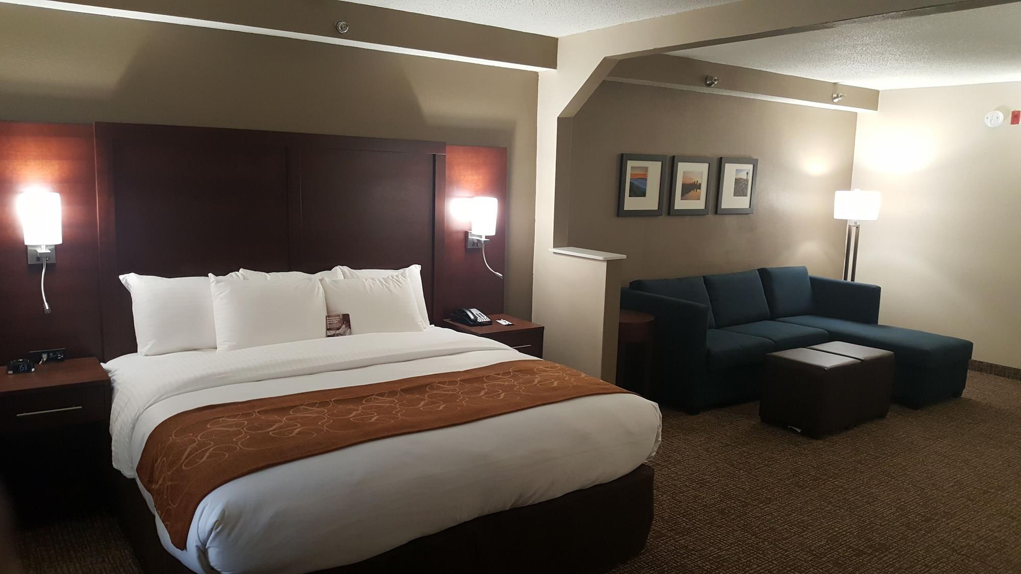 Comfort Suites Knoxville Airport Alcoa Bagian luar foto