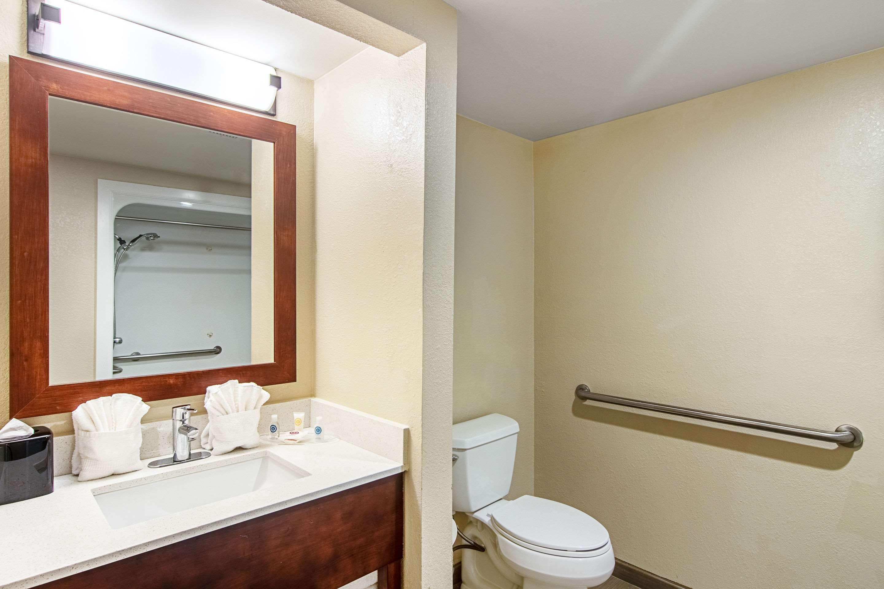 Comfort Suites Knoxville Airport Alcoa Bagian luar foto