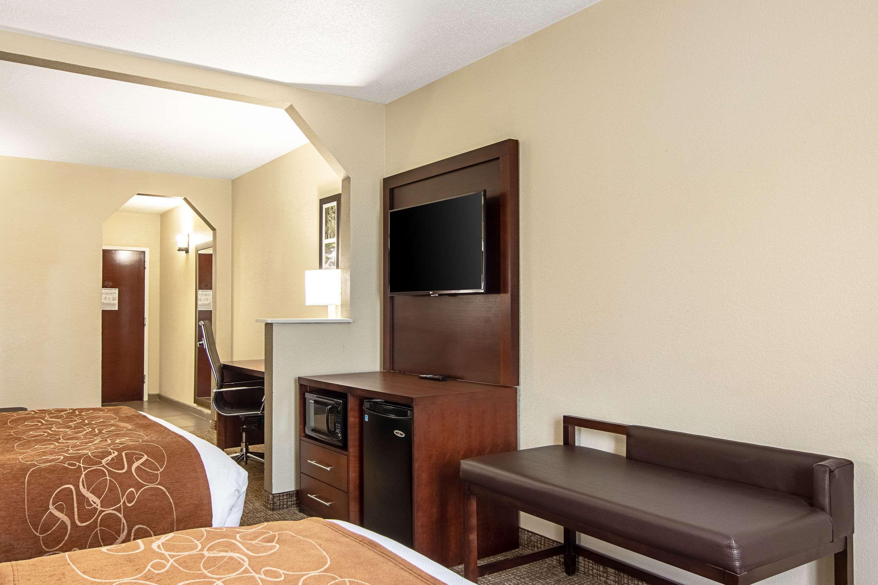 Comfort Suites Knoxville Airport Alcoa Bagian luar foto