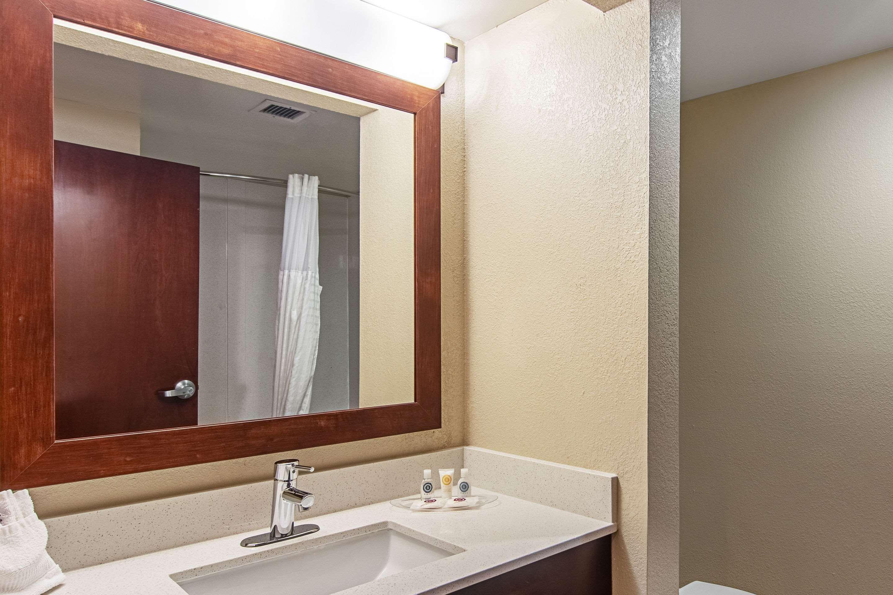 Comfort Suites Knoxville Airport Alcoa Bagian luar foto