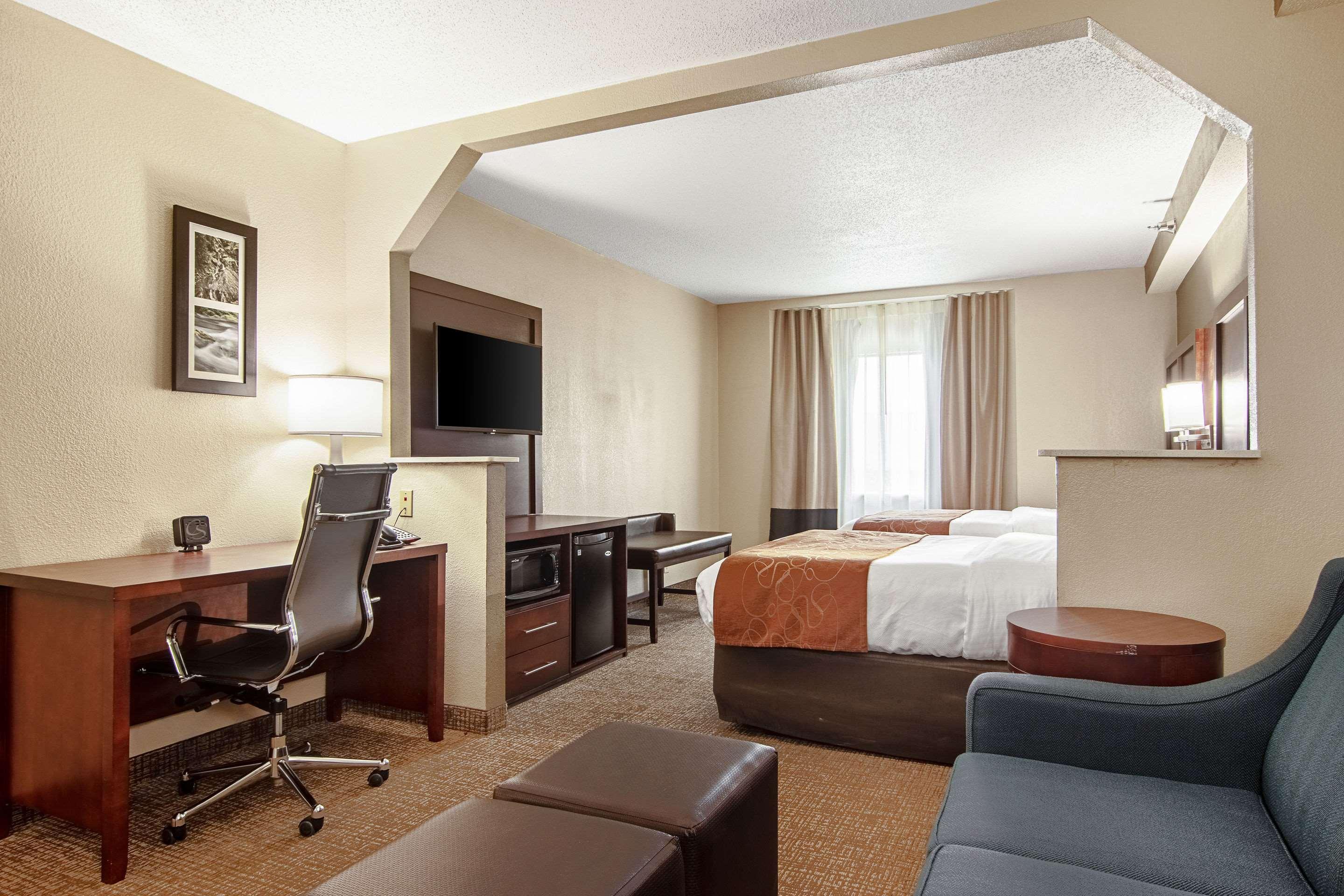 Comfort Suites Knoxville Airport Alcoa Bagian luar foto